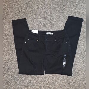 Black Distressed Jeans